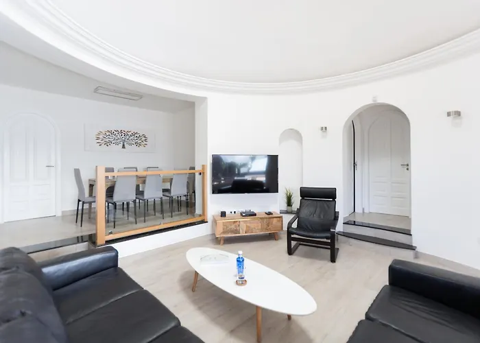 Willa 4 Bedroom Mimi With Private Heated Pool