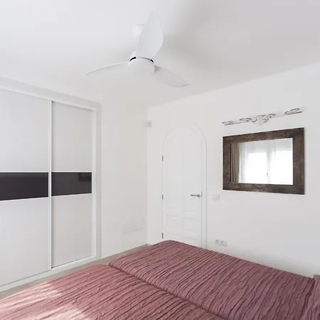 וילה 4 Bedroom Mimi With Private Heated Pool