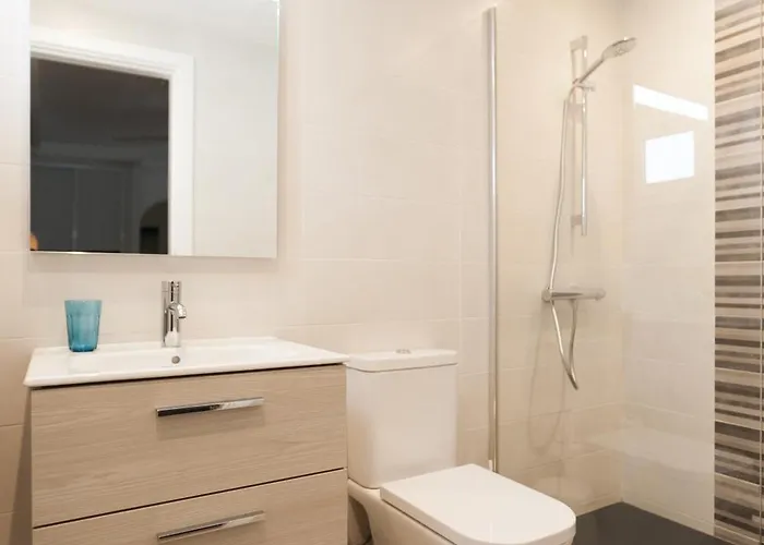 Вилла 4 Bedroom Mimi With Private Heated Pool